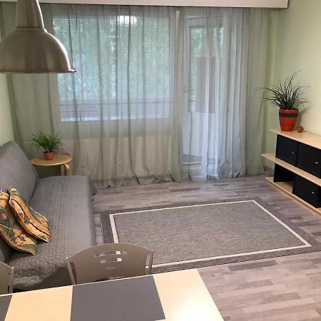 Spacious 1Bdrm Apartment Near Metro. Free Parking Vanda Exteriör bild